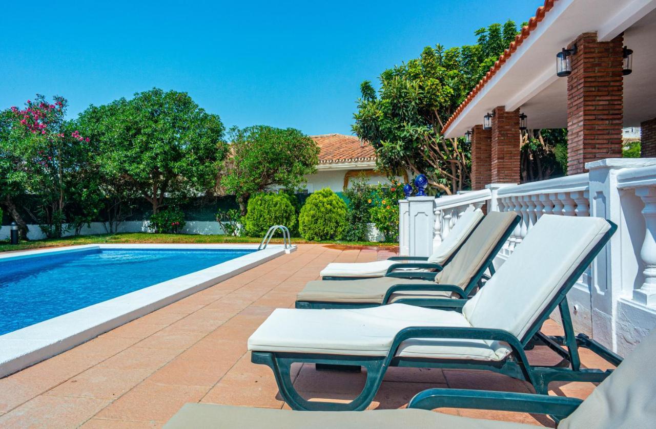 Villa Yanna Бенальмадена Экстерьер фото